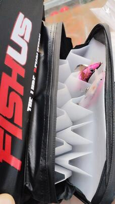Bolsa Señuelos fishus EGI-SPIN