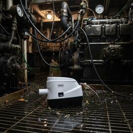 Bomba automática 2.270L/H