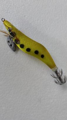Señuelo Calamar BEGIX GAMBA 2.5 YELLOW DOTSNATURAL