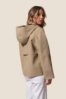 Impermeable  Diseño Epona-ECUME